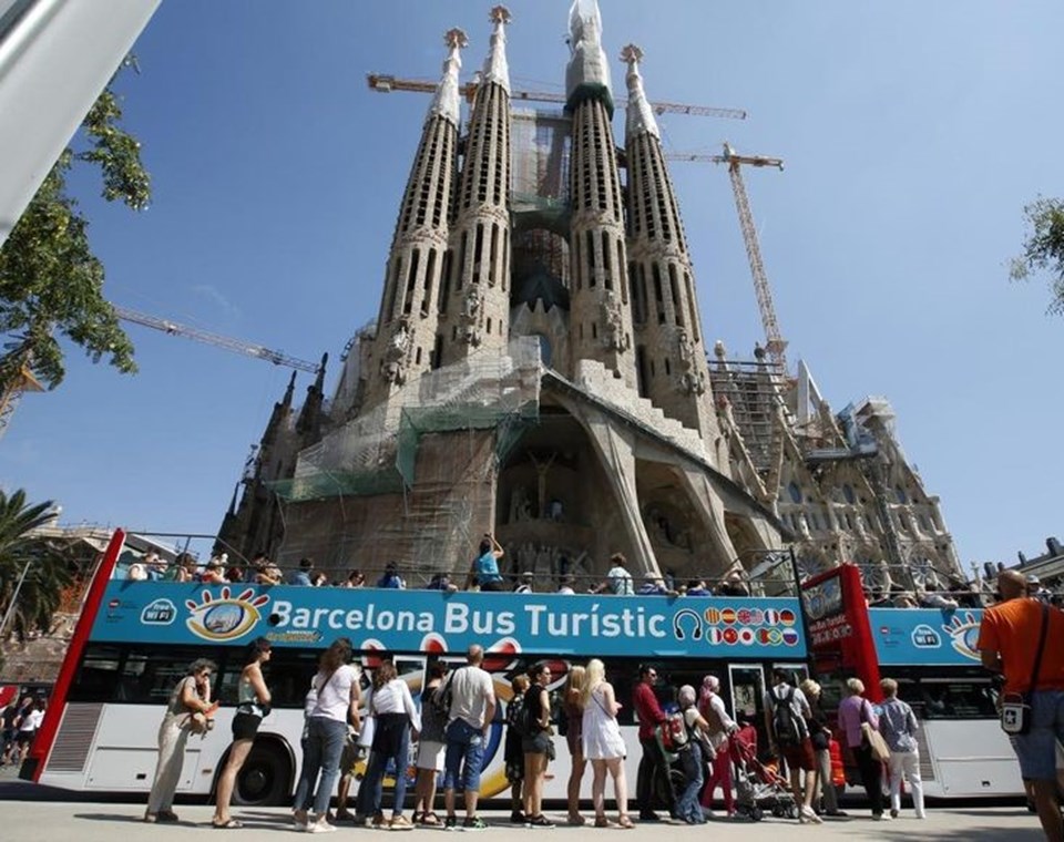 Sagrada Familia tapınağının inşası 2026'da tamamlanacak - 2