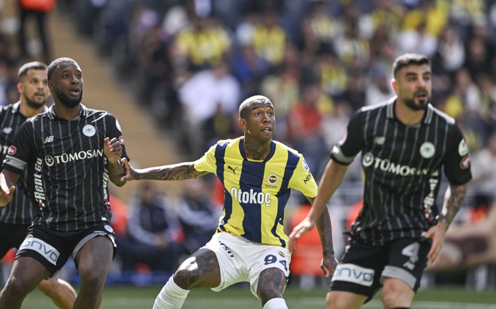 Fenerbahçe sezonu 84 puanla tamamladı - 1