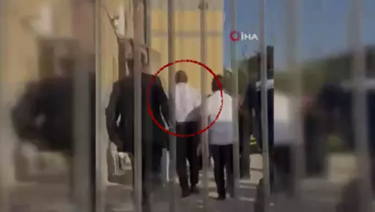 İngiliz bakanın İsrail'de panik anları: Siren seslerini duyunca sığınağa koştu İngiliz bakanın İsrail'de panik anları: Siren seslerini duyunca sığınağa koştu