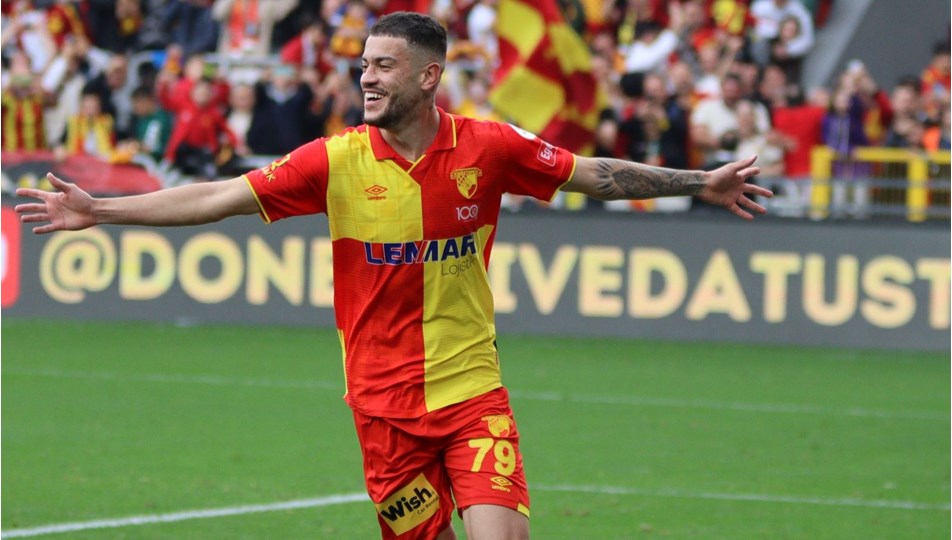 Göztepe, Romulo Cardoso ile 3 yıllık sözleşme imzaladı Son Dakika