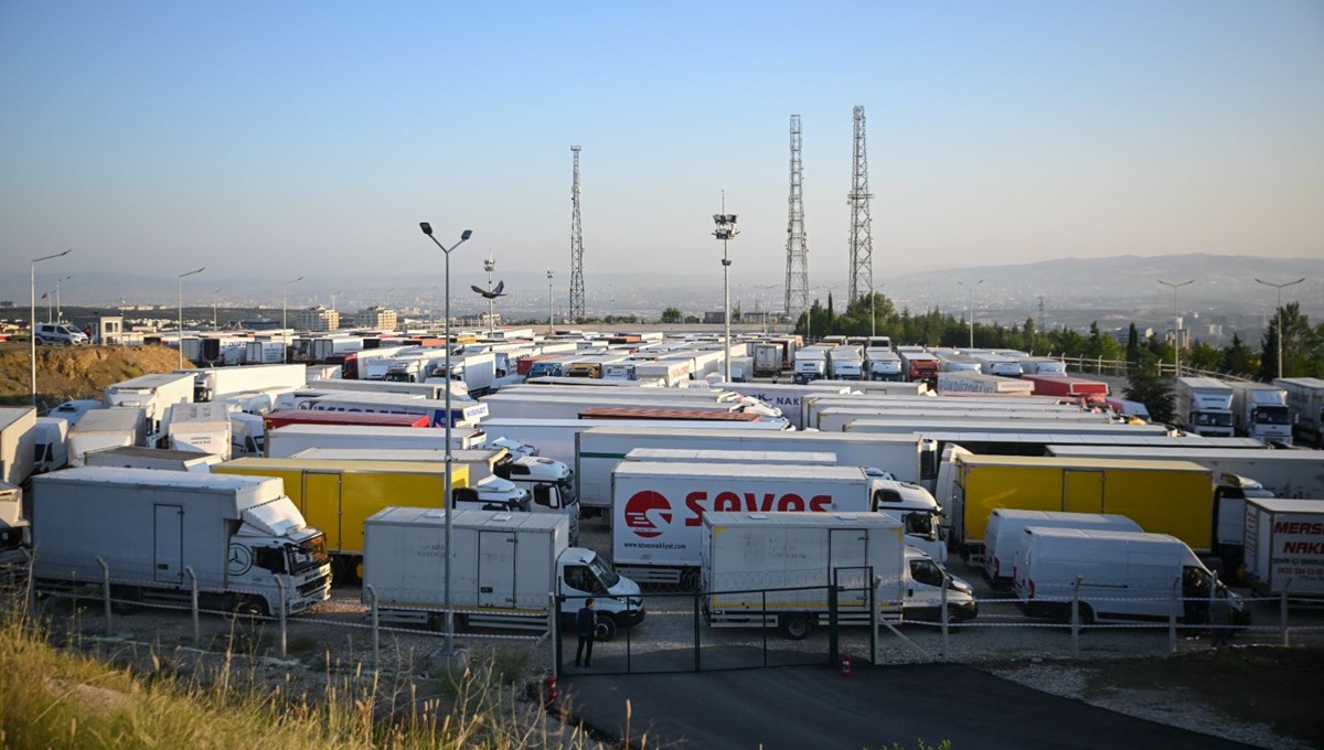 YKS TIR'ları yola çıktı