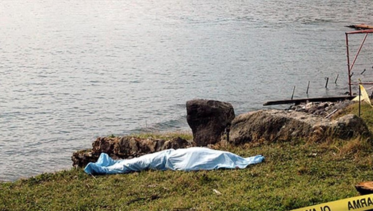 Sakarya'da sahilde ceset bulundu
