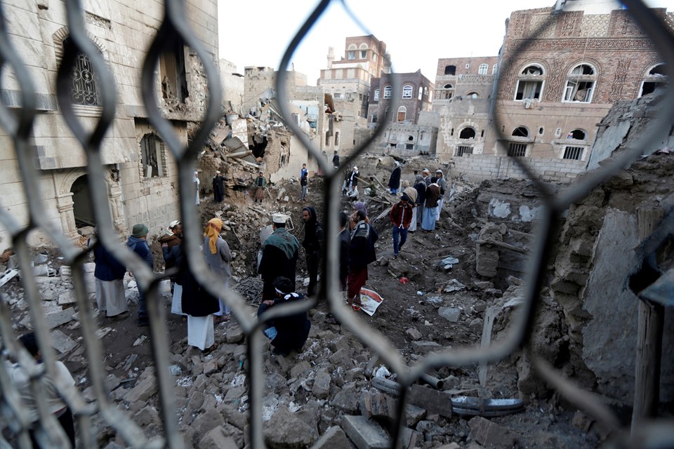 Suudi Arabistan Yemen’i vurdu - 2