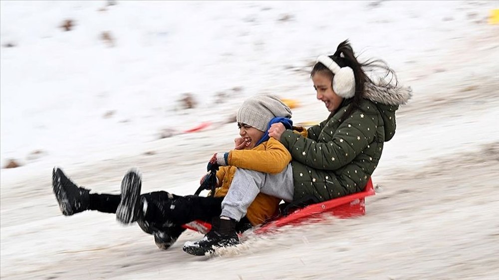 Yarın okullar tatil mi? Hangi illerde okullar tatil? 19 Şubat kar tatili olan iller - 1