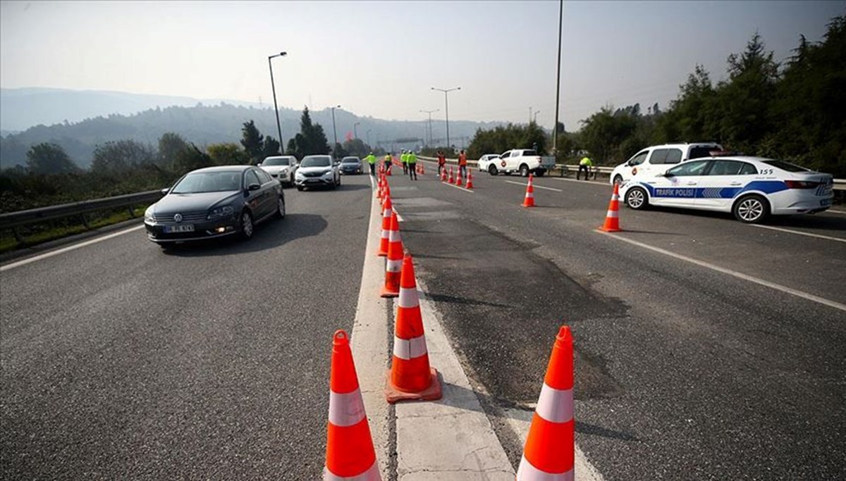 Bolu Dağı geçişinde bakım çalışması: İstanbul istikameti ulaşıma kapanacak Bolu Dağı geçişinde bakım çalışması: İstanbul istikameti ulaşıma kapanacak