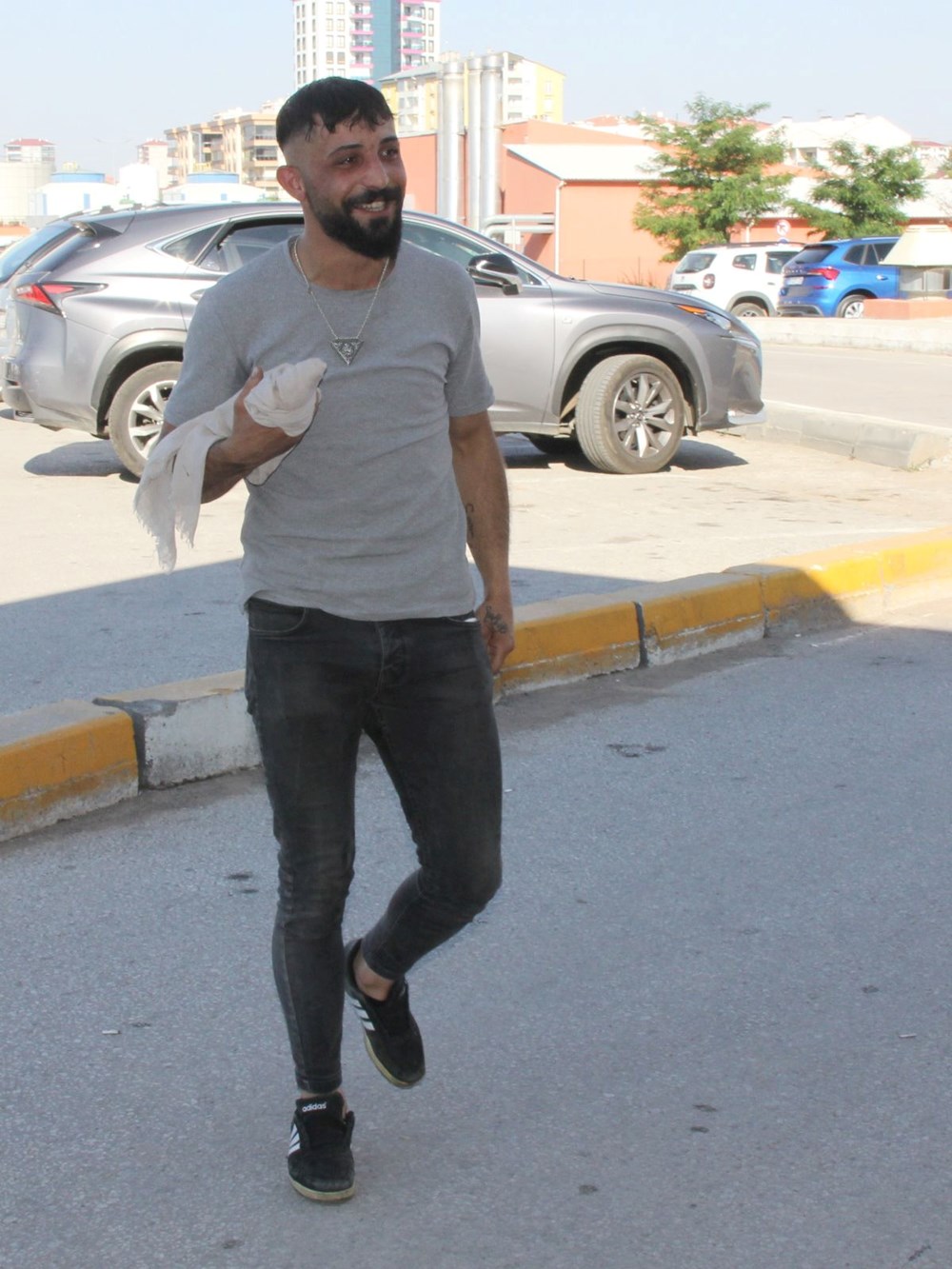 Acemi kasaplar yine iş başında - 7