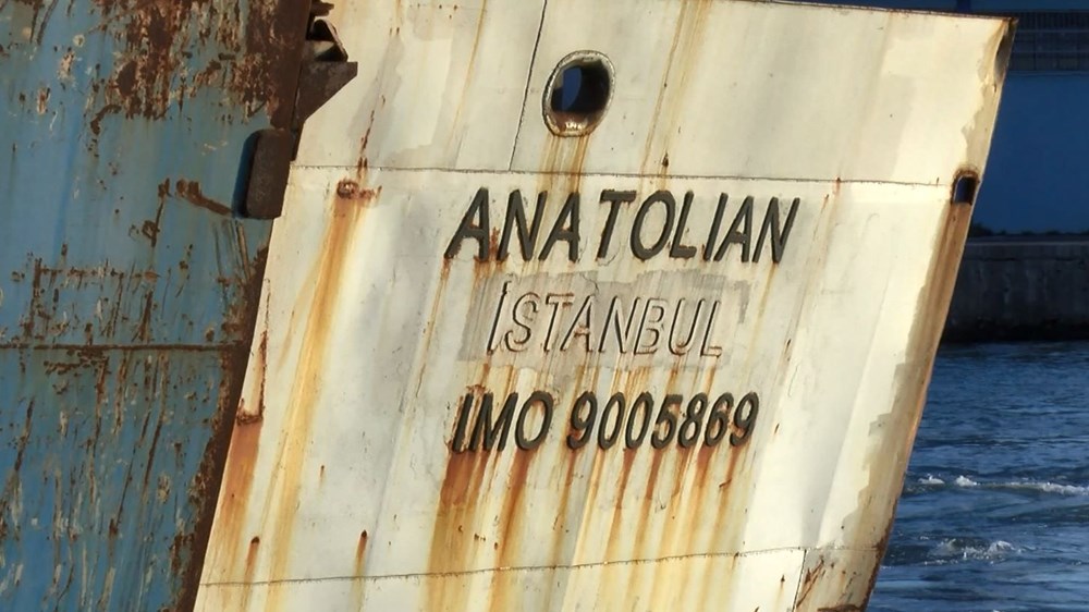 'Anatolian' gemisinin içinden saldırının izleri - 10