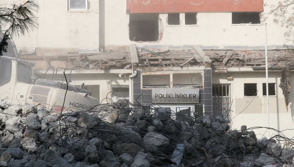 Diyarbakır'da eski hastane binası için yıkım kararı Diyarbakır'da eski hastane binası için yıkım kararı