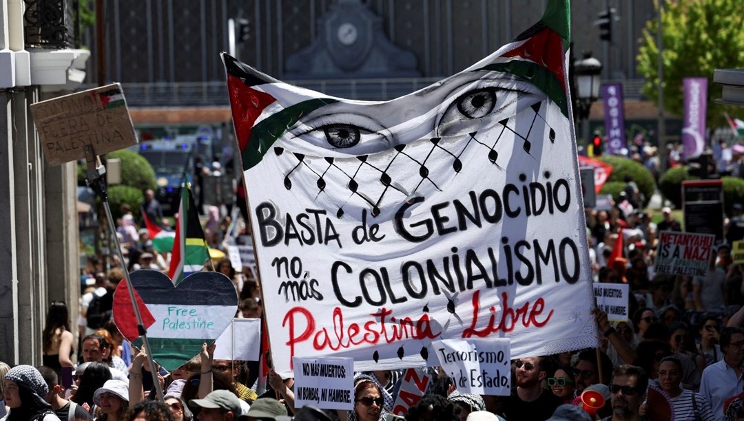İsrail İspanya'nın Filistinlilere yönelik konsolosluk hizmetlerini durduruyor