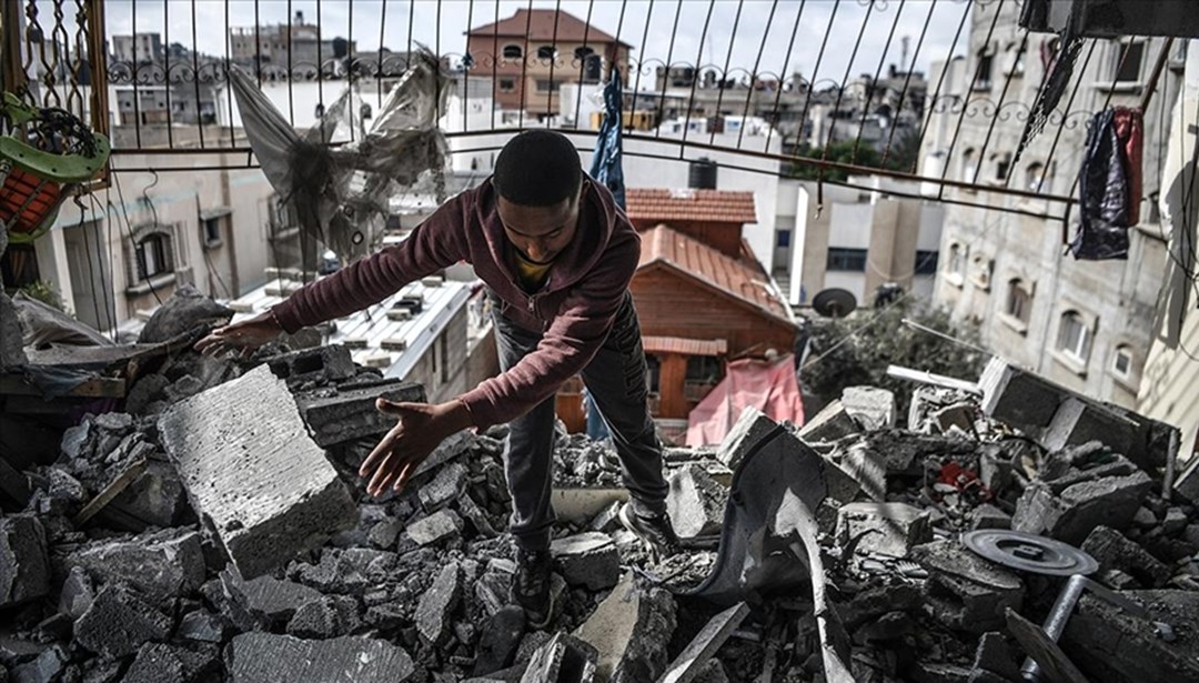 Uluslararası Adalet Divanı kararına rağmen İsrail bombardımanı durmuyor
