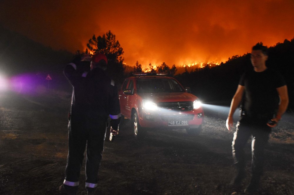Marmaris'te orman yangını: Havadan müdahale yeniden başladı - 7