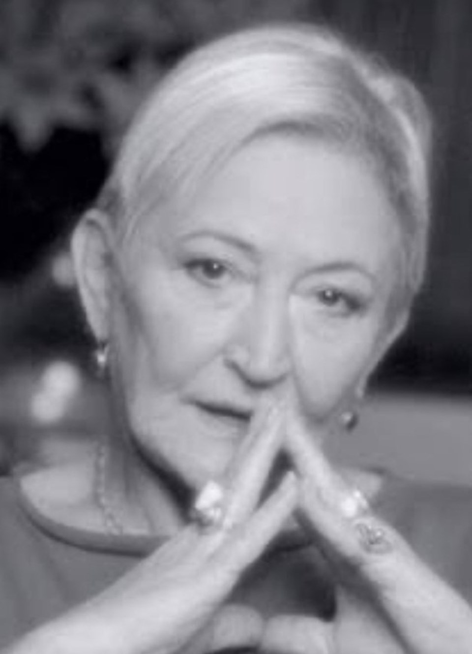 Yazar Pınar Kür hayatını kaybetti - 1
