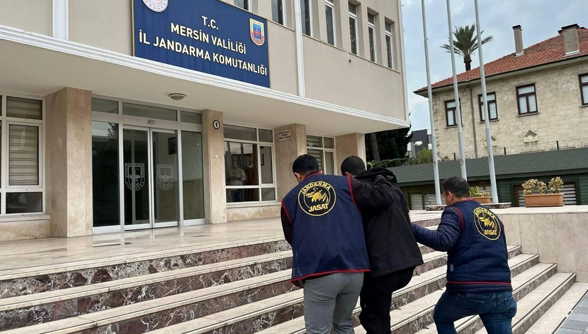 11 yıldır aranan cinayet, yaralama ve gasp hükümlüsü yakalandı 11 yıldır aranan cinayet, yaralama ve gasp hükümlüsü yakalandı