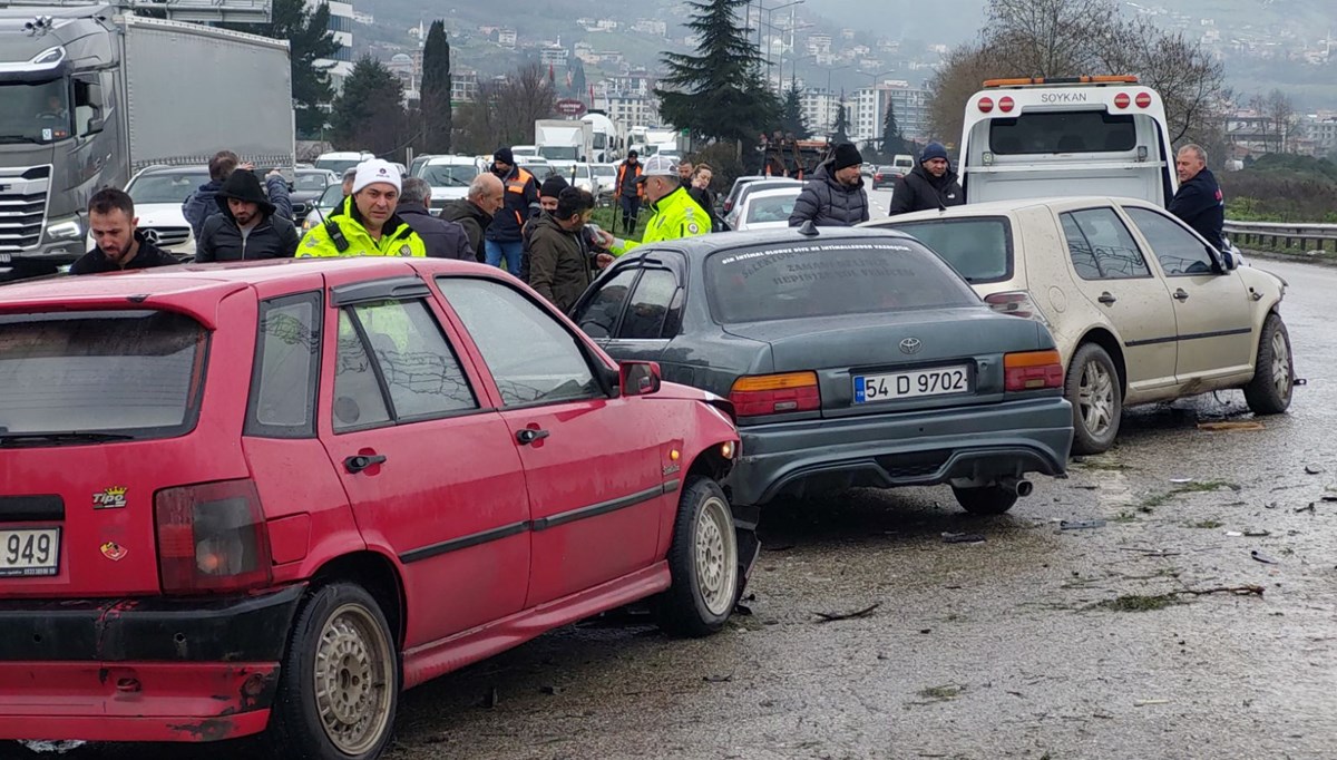 Samsun'da 9 araç birbirine girdi