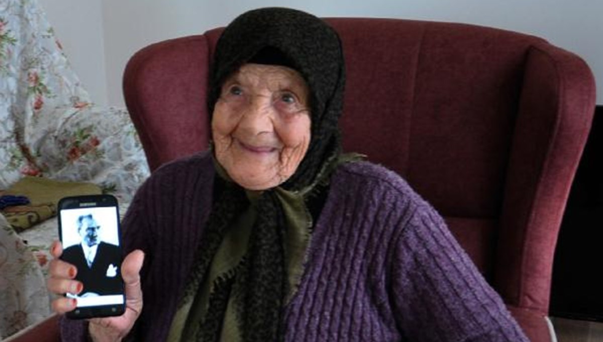Atatürk'ü gördüğü günü anlattı: Koşarak gittik Atatürk'ü gördüğü günü anlattı: Koşarak gittik