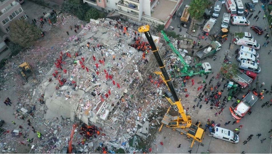 İzmir Seferihisar açıklarında 6,6 büyüklüğünde deprem: 25 can kaybı, 804 yaralı
