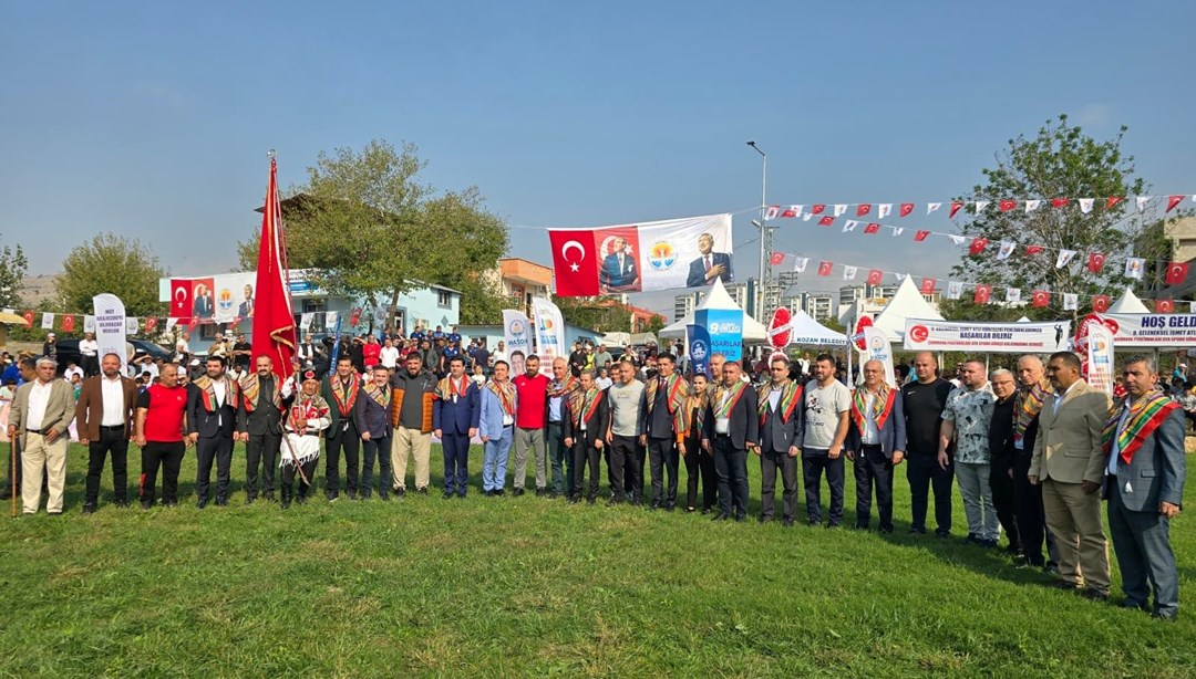 9’uncu Geleneksel İsmet Atlı Karakucak Güreşleri başladı