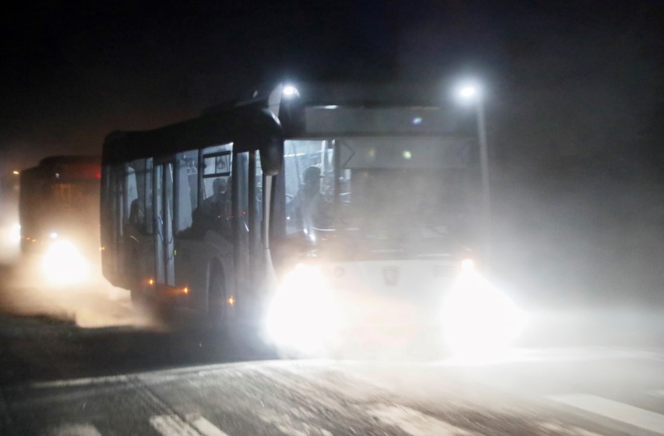 SON DAKİKA HABERİ: Ukrayna: Azovstal'dan 53’ü ağır yaralı 264 asker tahliye edildi - 1