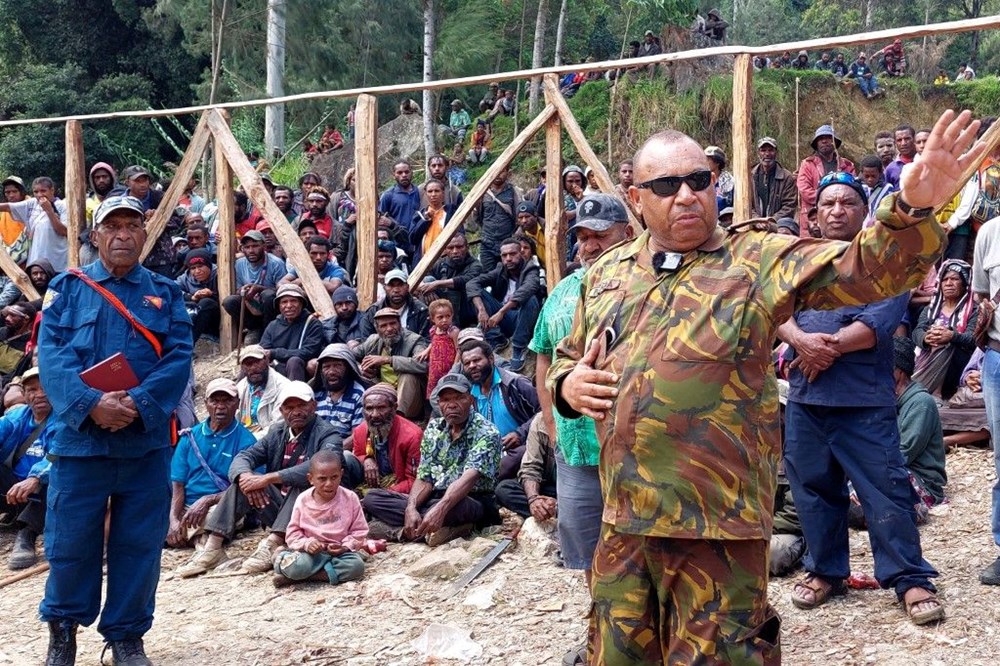 Papua Yeni Gine'de heyelan: 2 binden fazla kişi toprak altında - 6