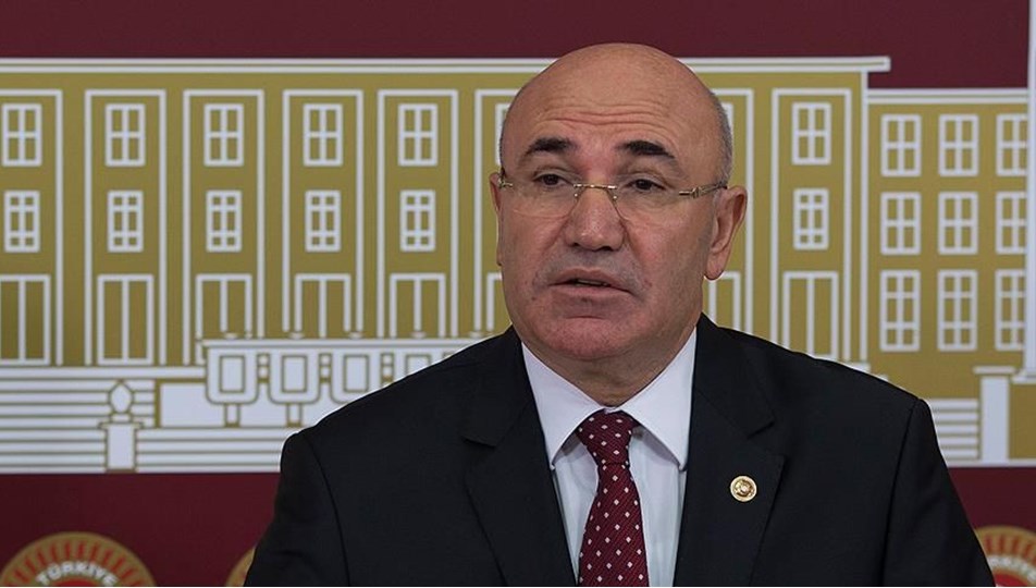 CHP'li Mahmut Tanal hastaneye kaldırıldı