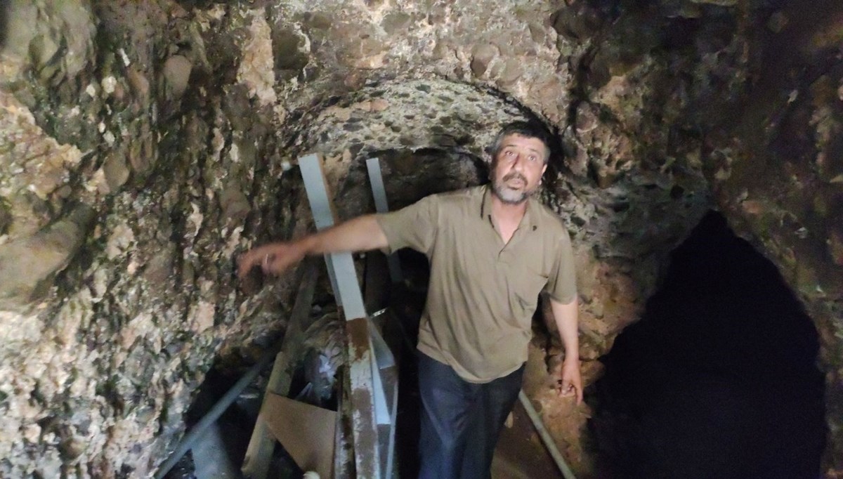 Şanlıurfa’da çöken yolda Roma Dönemi'ne ait tünel ortaya çıktı