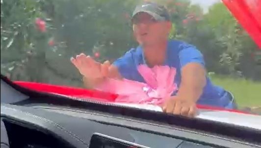Gelin arabasında korku dolu anlar
