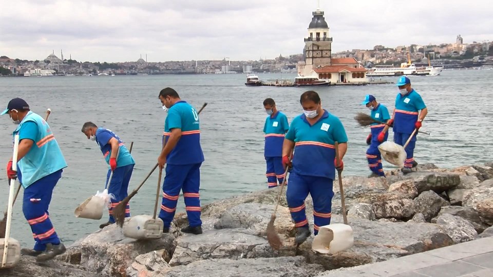 Üsküdar Sahili'nde kabuklu yemiş yemek yasaklandı - 3