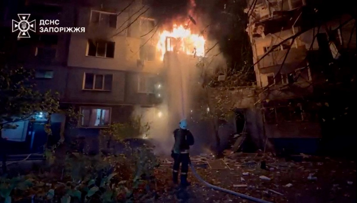 Rusya Ukrayna'yı vurdu: En az 5 kişi öldü, 19 yaralı Rusya Ukrayna'yı vurdu: En az 5 kişi öldü, 19 yaralı