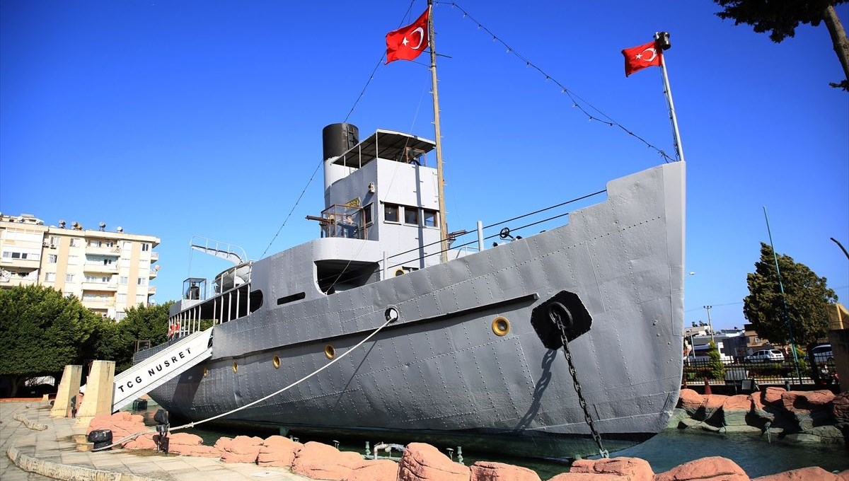 Çanakkale destanının simgelerinden 'Nusret Mayın Gemisi' tarihe ışık tutuyor