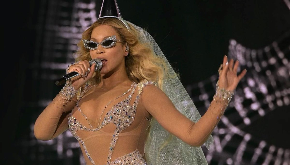 Beyonce yine tarih yazdı! Zirveye yerleşen ilk siyahi kadın