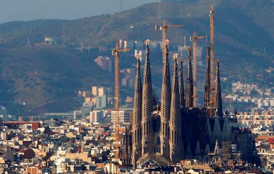 Sagrada Familia tapınağının inşası 2026'da tamamlanacak - 1