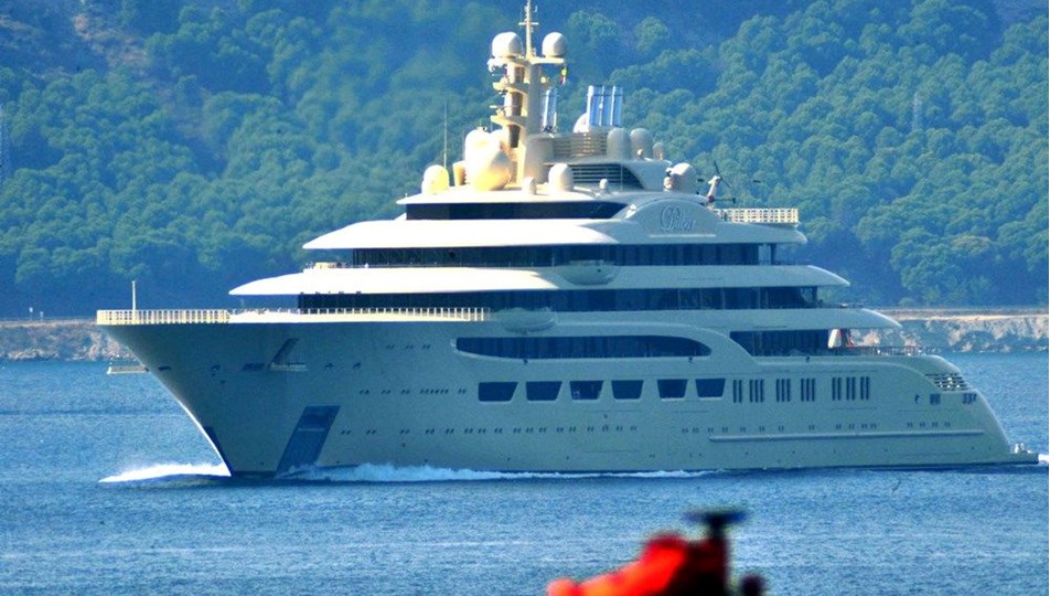 Rus oligarkların megayat telaşı