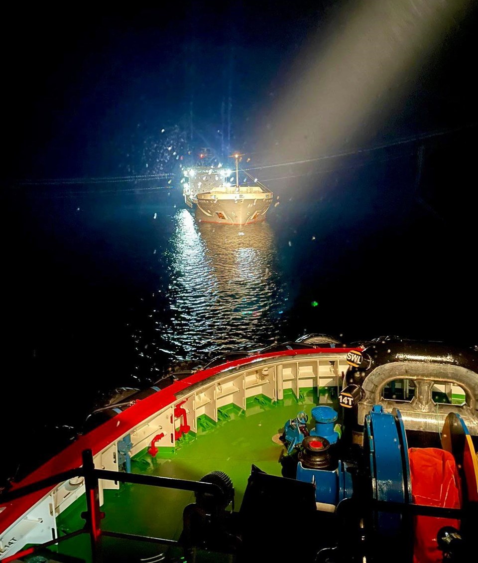 Çanakkale Boğazı girişinde gemi arızası - 1