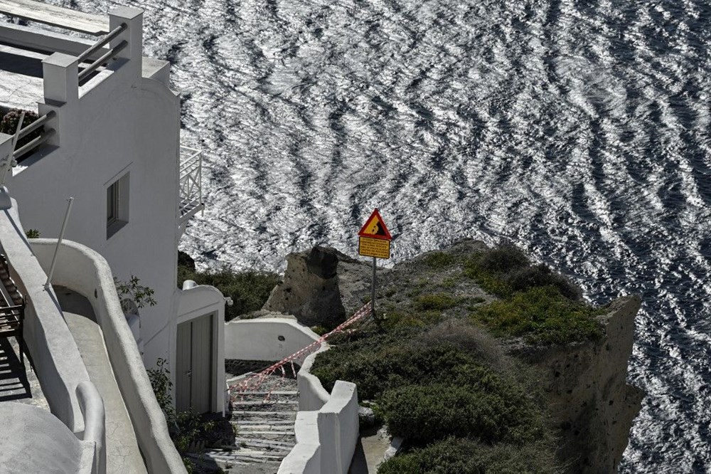 Santorini'de volkanik keşif: Depremlere cevap aramak için dünyanın derinliklerine iniyorlar - 4