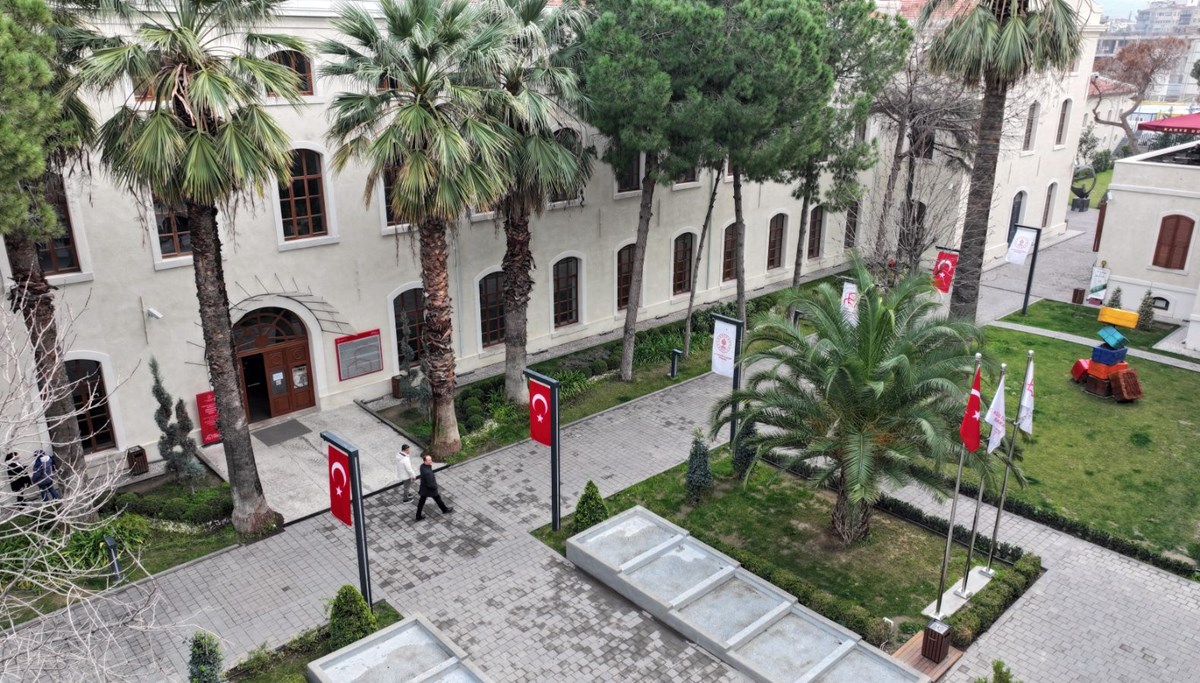 İzmir'deki tarihi fabrika, kültürel etkinliklerin merkezi oldu