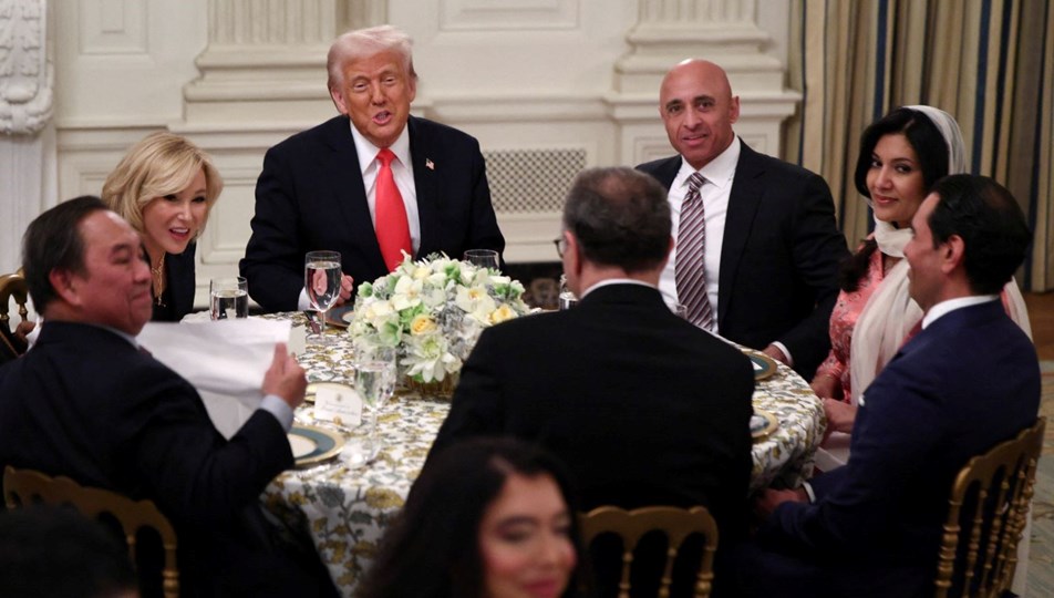 Trump, Beyaz Saray'da iftar verdi