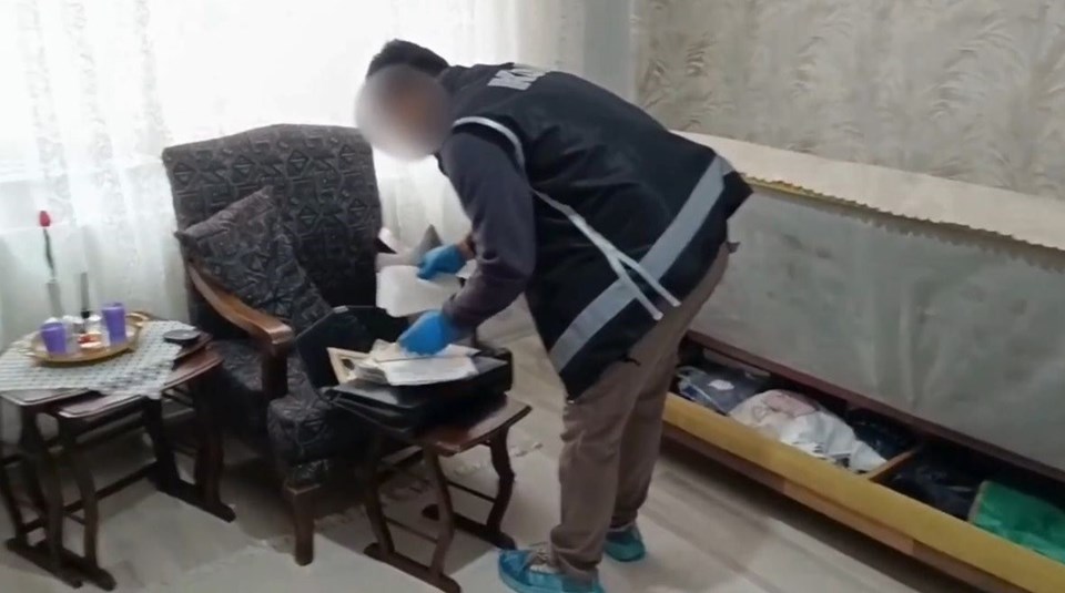 Suç örgütüne ikinci dalga operasyon: Gayrimenkulleri sahte belgelerle satıyorlardı - 1