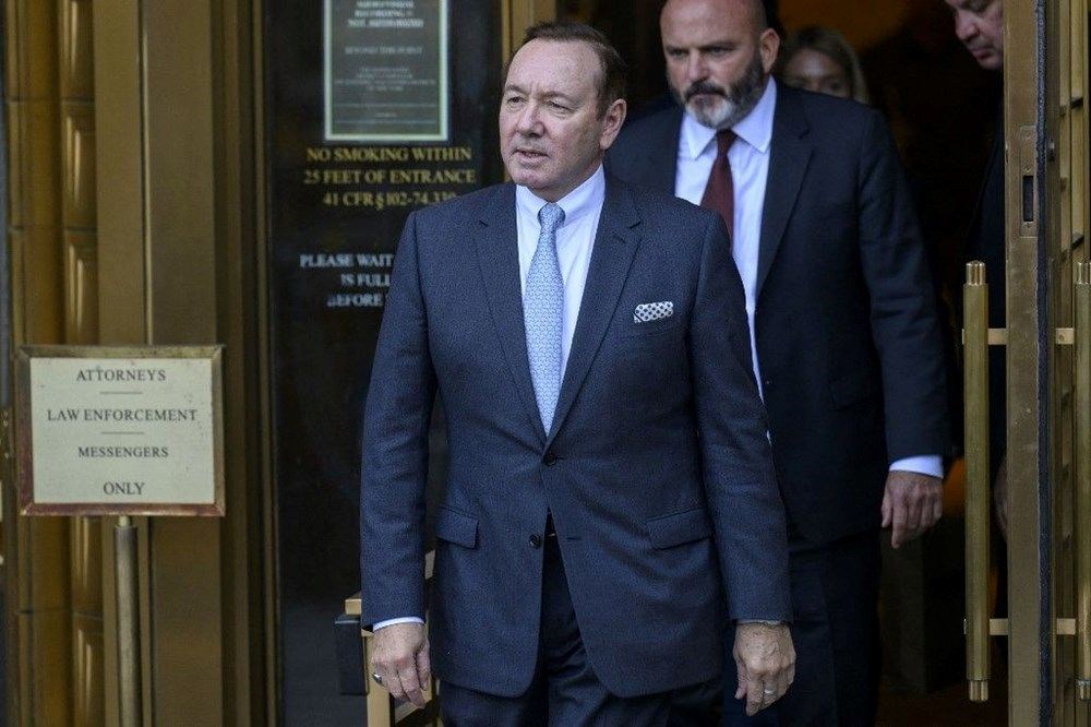 Kevin Spacey hastaneye kaldırıldı - 5