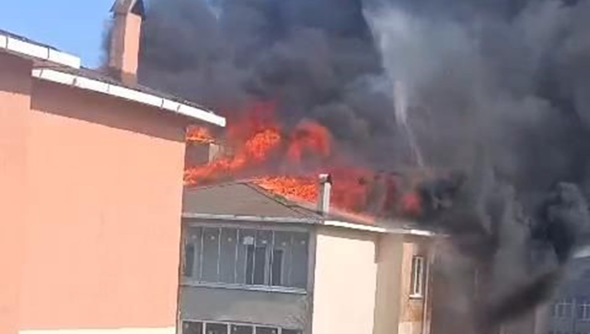 Silivri'de korkutan yangın