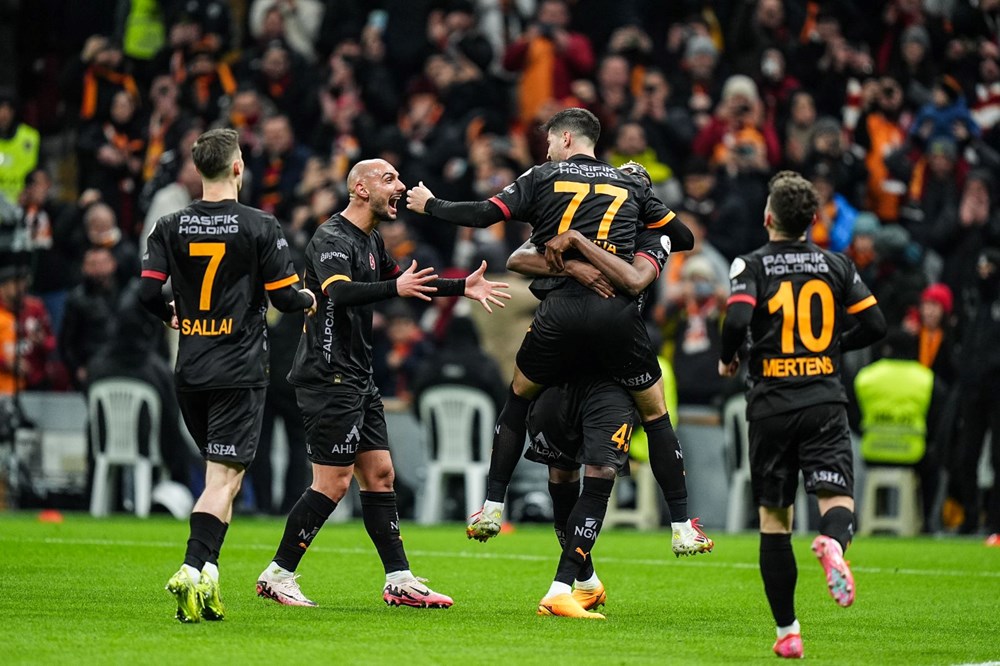 Galatasaray Hollanda'da AZ Alkmaar'a konuk oluyor: Takımda son durum ve muhtemel 11 - 1