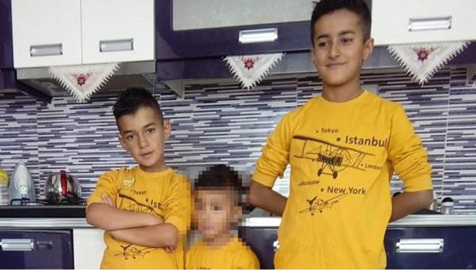Dereye giren iki kardeş boğuldu