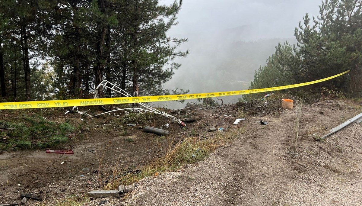 Bolu’da tanker uçurumdan yuvarlandı: 1 ölü Bolu’da tanker uçurumdan yuvarlandı: 1 ölü