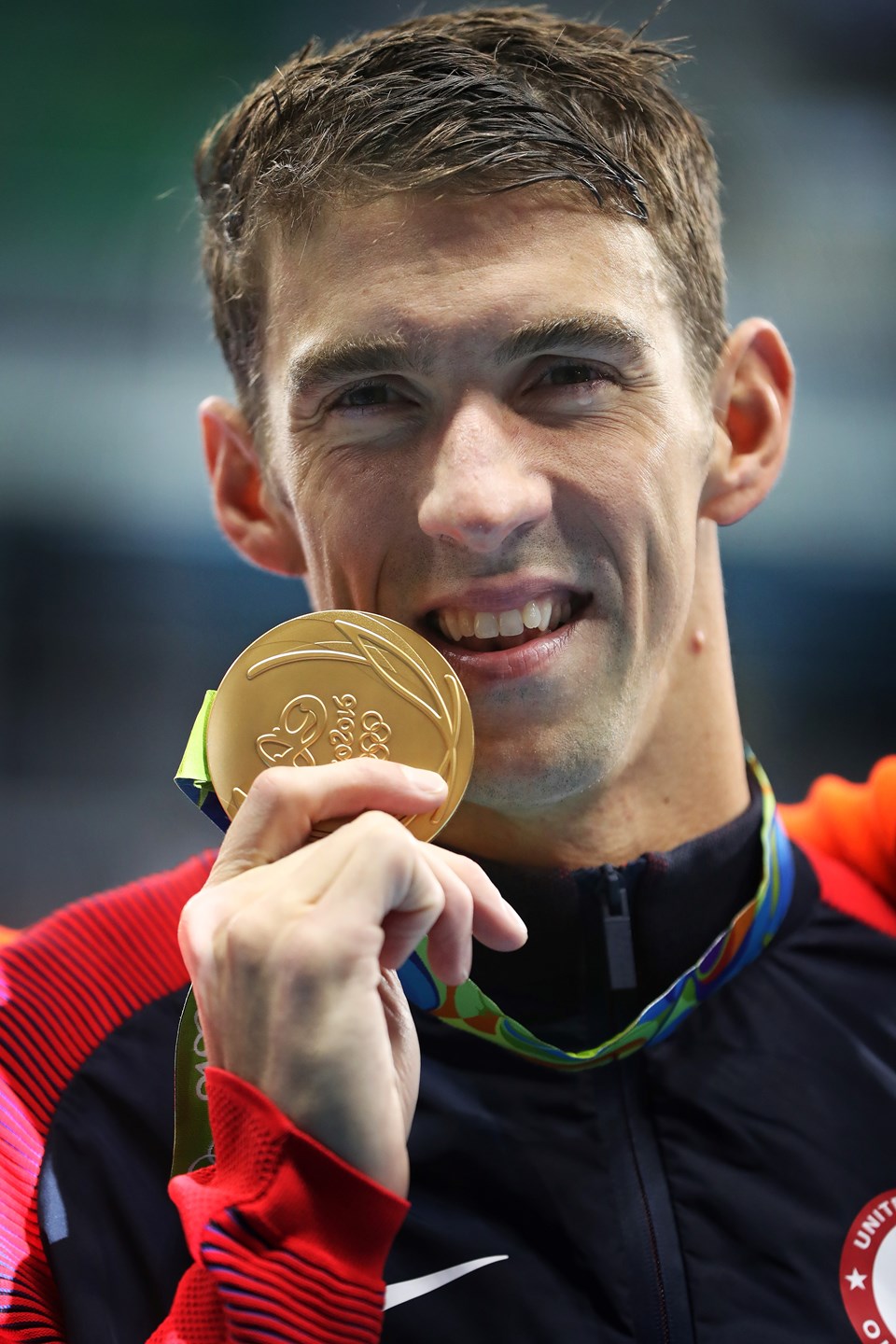 Dwayne Johnson, Olimpiyat şampiyonu Michael Phelps’e meydan okudu - 1