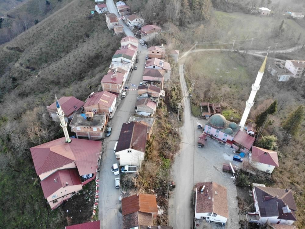 Karadeniz fıkrası gibi! Aynı caddede farklı 2 iftar saati - 3