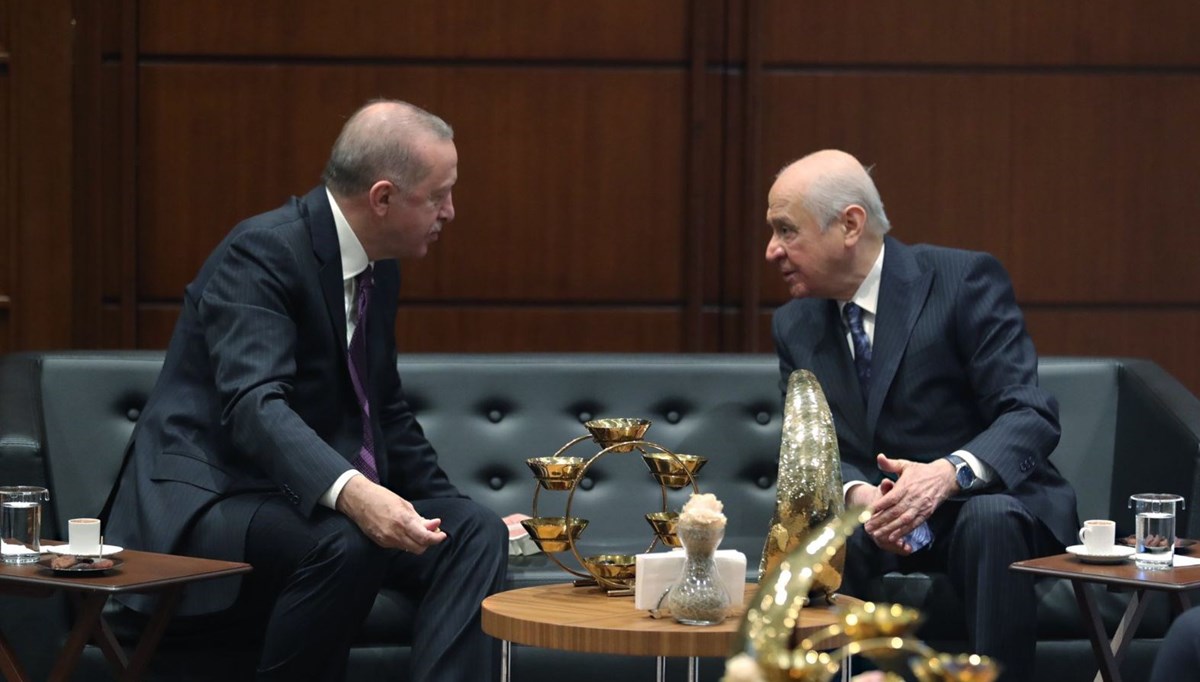 SON DAKİKA: Cumhurbaşkanı Erdoğan, MHP lideri Bahçeli ile bir araya geldi