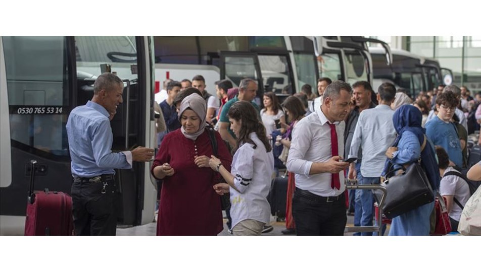Kurban Bayrami Nda Otobus Firmalarina Ek Sefer Izni Ntv