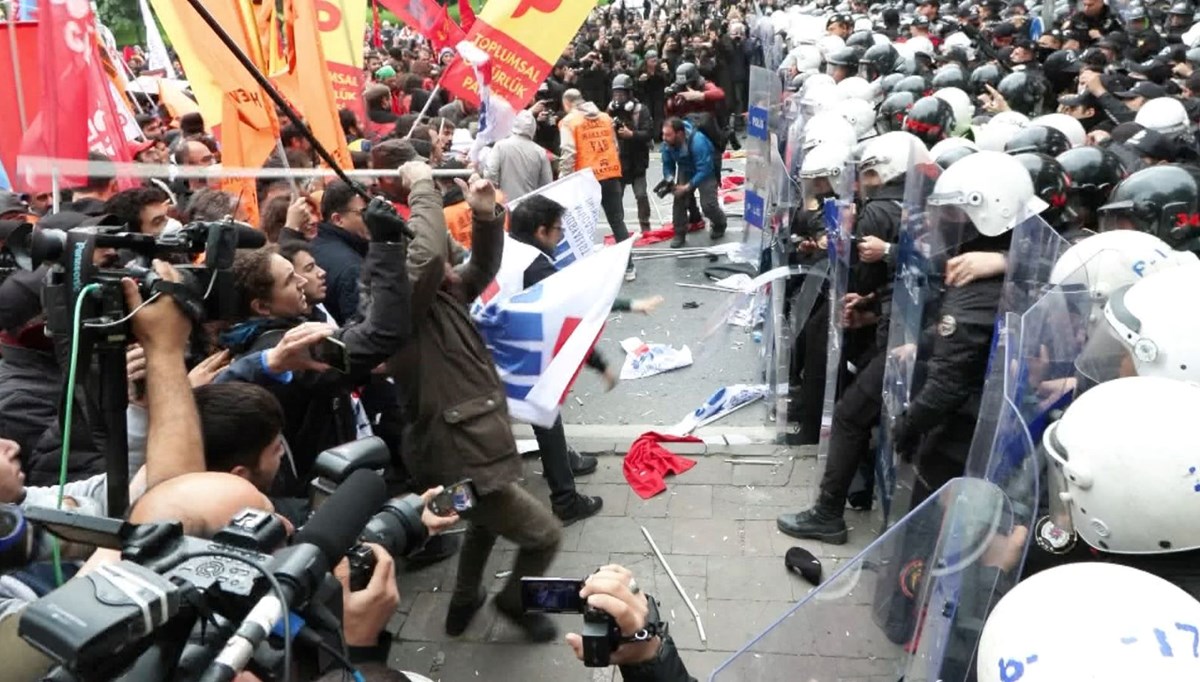 İstanbul'daki 1 Mayıs gösterilerinde polise saldıran 29 kişi yakalandı