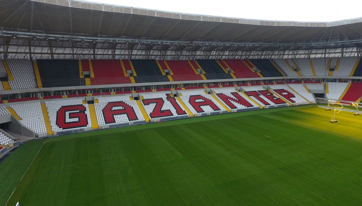 Gaziantep Büyükşehir, Gaziantep FK'ya sponsor oldu Gaziantep Büyükşehir, Gaziantep FK'ya sponsor oldu