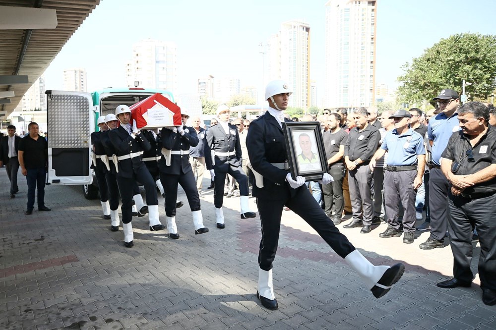 Şehit polis Sedat Gezer'e veda - 1