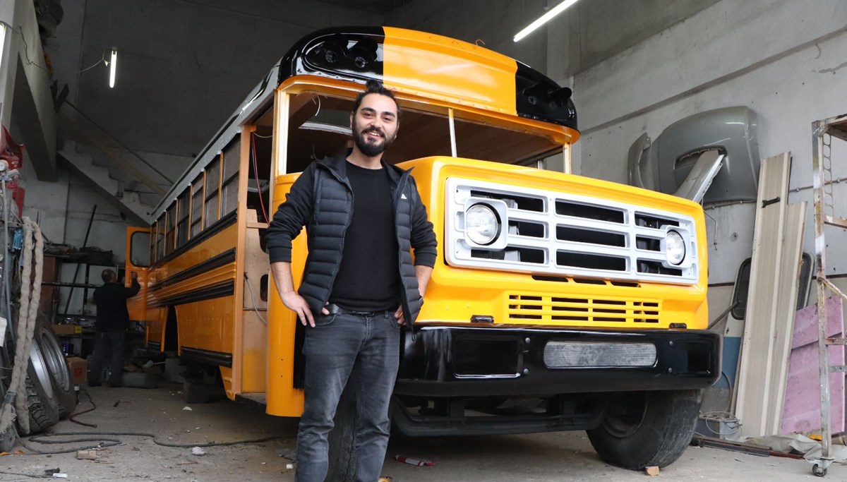 İzlediği filmden etkilendi: 600 bin TL değerinde okul otobüsü yaptırdı